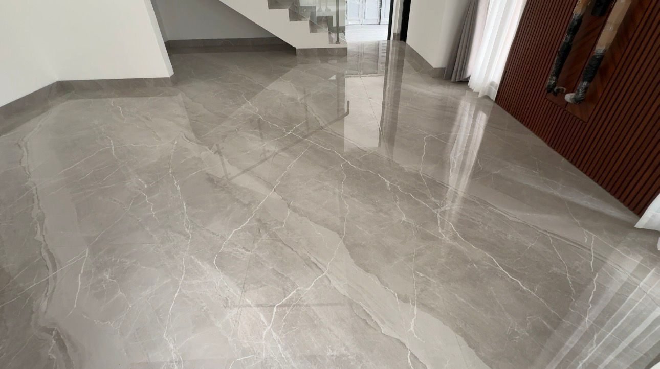 Interior surface package, Sentul