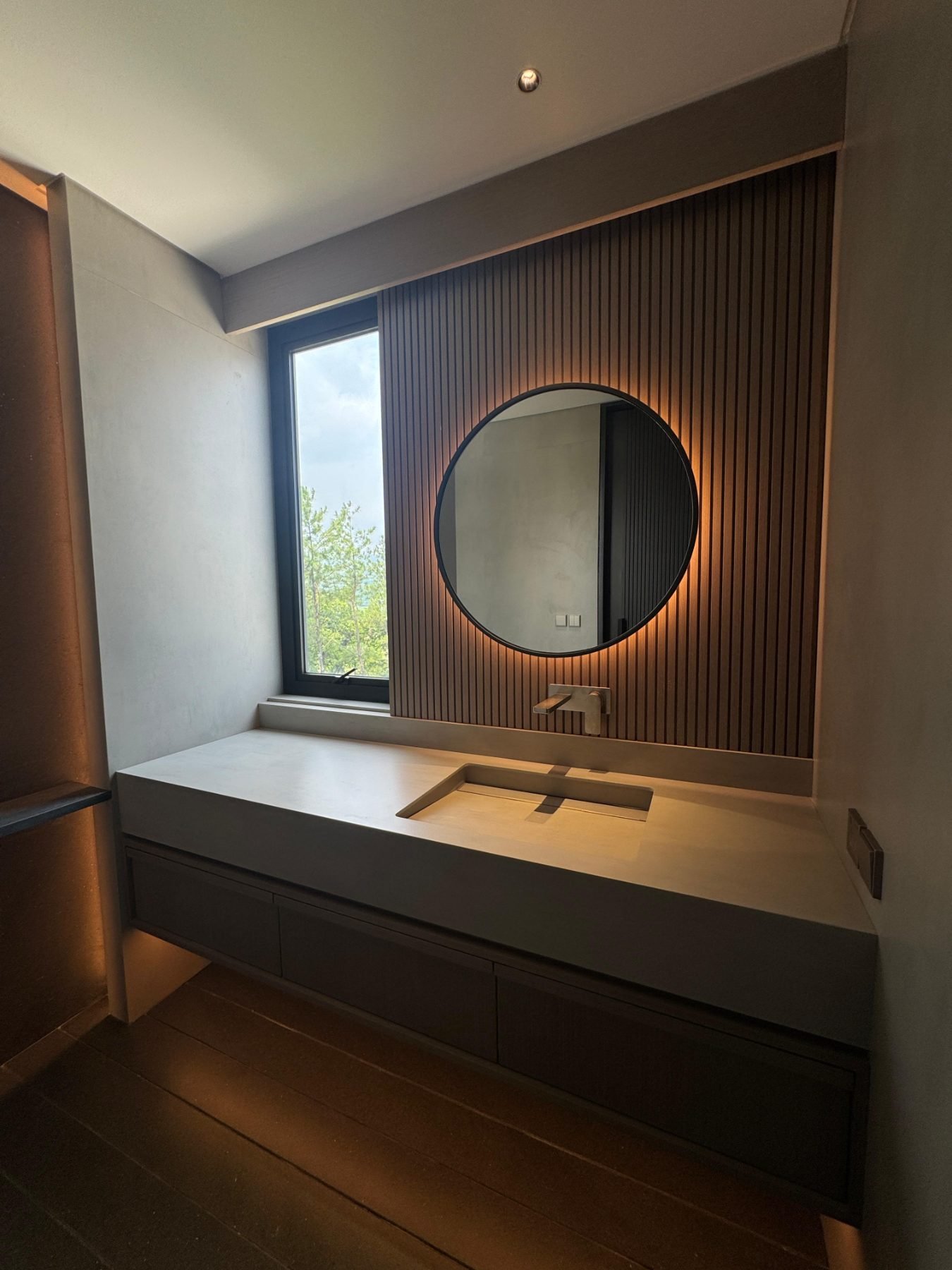 Vanity, Jl. Situ